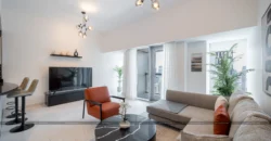 Apartment with 2 bedrooms in Cayan Tower, Dubai, UAE