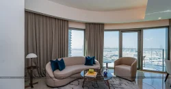 Apartment with 2 bedrooms in Address Harbour Point Tower 2, Dubai,